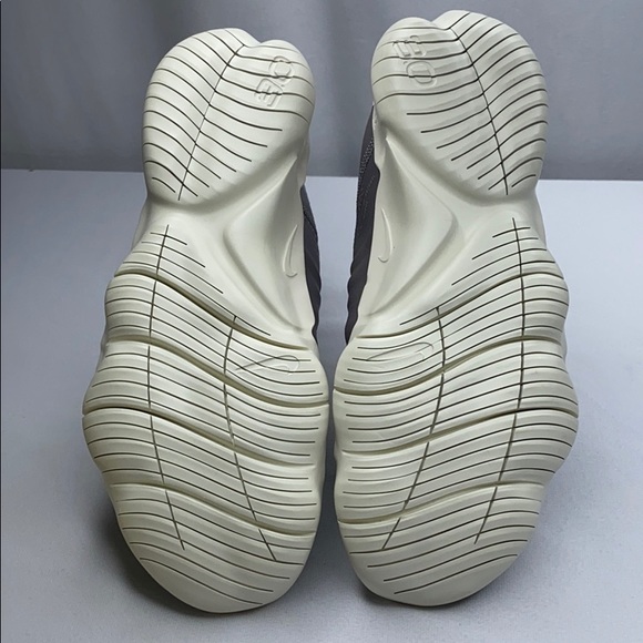 NIKE WOMEN'S FREE RN FLYKNIT 3.0 RUNNING SHOES - Picture 6 of 7